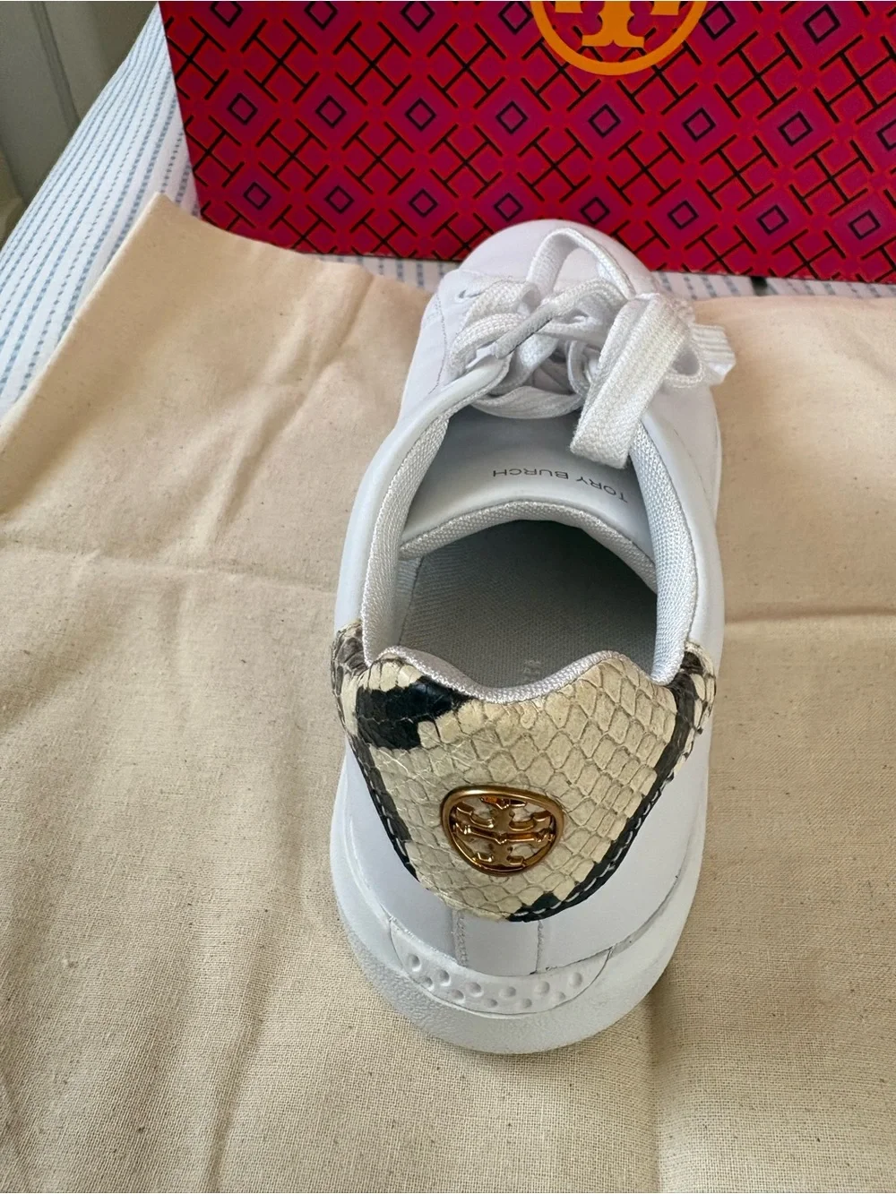 Tory Burch White Leather Low-Top Sneakers with Subtle Snake-Print Heel size 8.5.